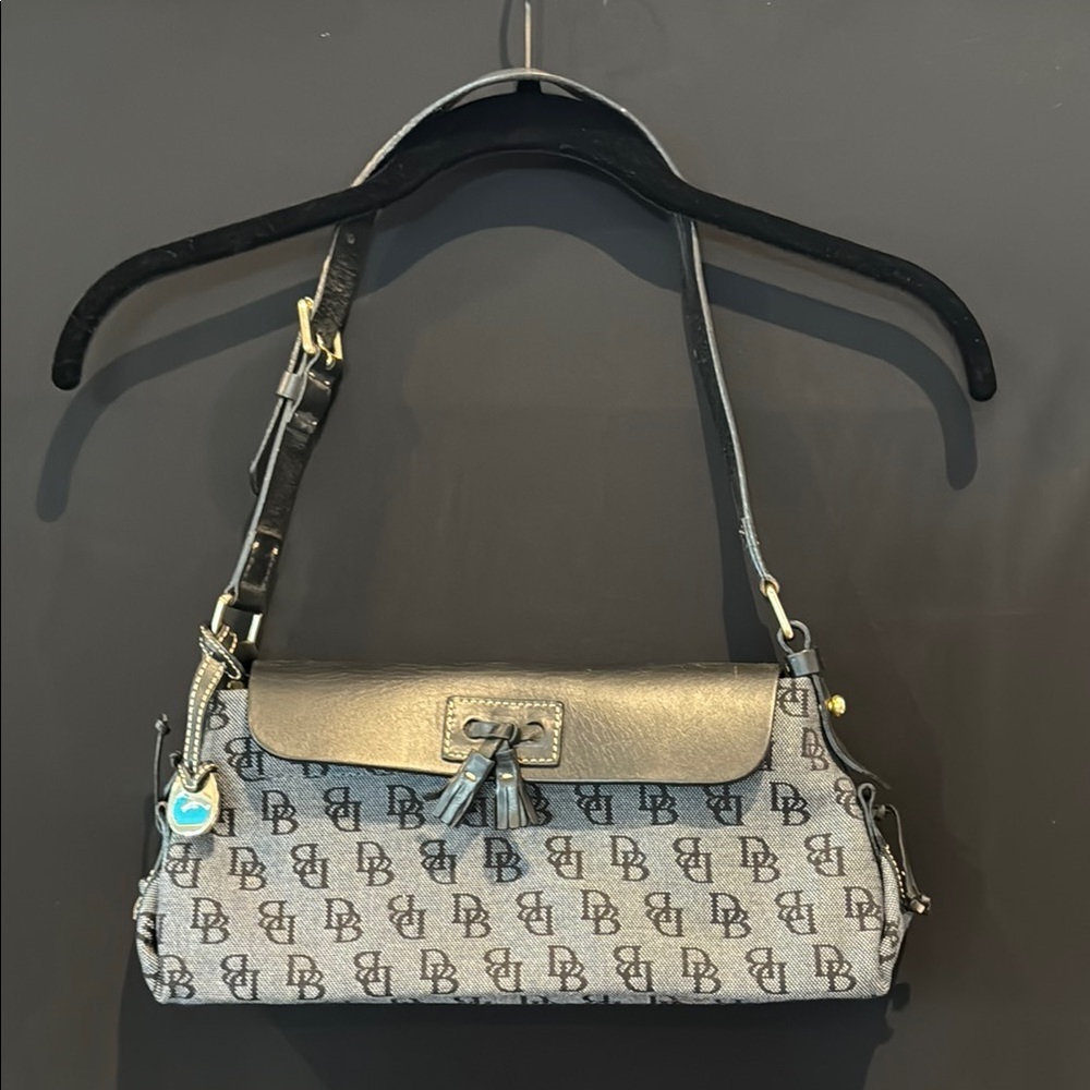 Stylish Gray and Black Dooney & Bourke Inc Designer Women's Bag